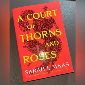 A Court of Thorns and Roses Book #1 Sarah J. Maas (2020, Trade Paperback) ACOTAR